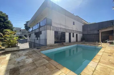 Casa em condomínio fechado com 4 quartos à venda na Alameda dos Girassóis, Alphaville, Santana de Parnaíba