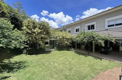 Casa em condomínio fechado com 5 quartos à venda no Tamboré, Santana de Parnaíba 