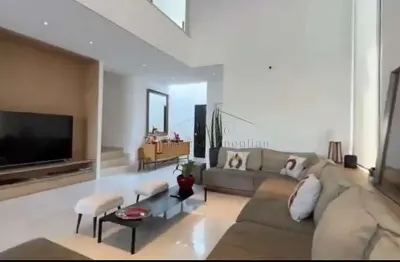 Casa em condomínio fechado com 4 quartos à venda no Tamboré, Santana de Parnaíba 