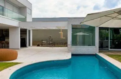 Casa Sobrado Com 4 suites Sofisticada à Venda no Residencial Campo de Toscana  em Vinhedo/SP