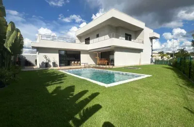 Casa com 3 suites à venda no Condomínio Tamboré – Jaguariúna/SP