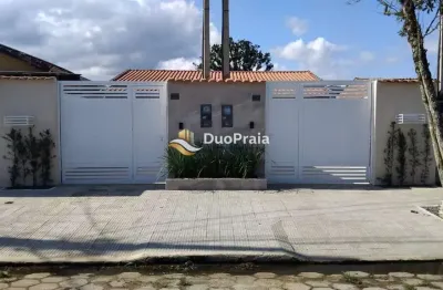 🏡 Casa Nova com Piscina à Venda  Vila Atlântica, Mongaguá/SP
