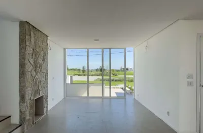 Casa com 2 quartos à venda no Três Vendas, Pelotas 