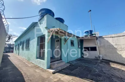 Casa com 02 dormitórios na rua cel. neves – bairro medianeira – porto alegre rs