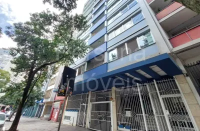 Apartamento 03 dormitórios com box na Duque de Caxias - Porto Alegre - RS