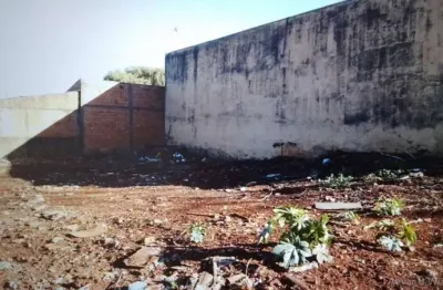 Terreno à venda no Jardim Colúmbia IV, Arapongas 