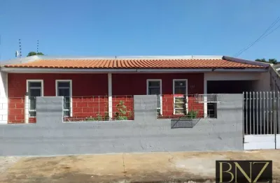 Casa com 3 quartos à venda no Conjunto Padre Bernardo Merckel, Arapongas 