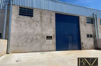 Barracão espaçoso para locação no jardim interlagos: 252m² por r$2.805,00!