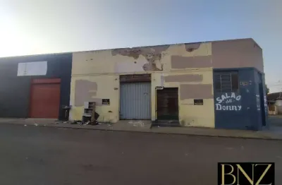 Barracão próxima a maracanã a venda na vila bernardes