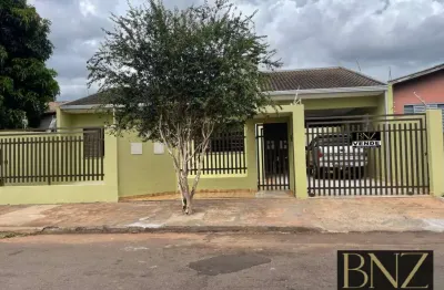 Casa com 3 quartos à venda no Jardim Colúmbia IV, Arapongas 