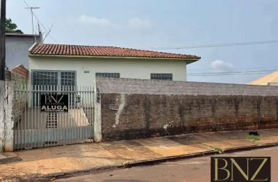 Casa com 3 quartos à venda na Vila Araponguinha, Arapongas 