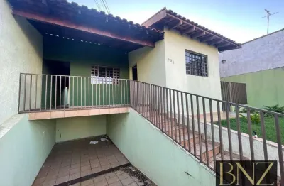 Encante-se com esta casa com edícula para venda no jardim san raphael
