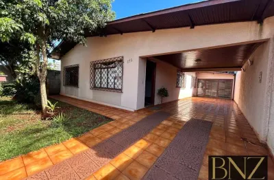 Casa com 3 quartos à venda na Vila Nova, Arapongas 