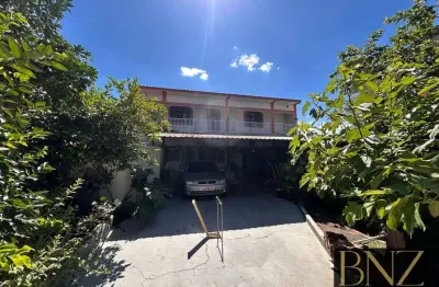 Casa com 3 quartos à venda no Jardim Baroneza, Arapongas 