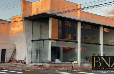 Sala comercial para locação no centro de arapongas/pr