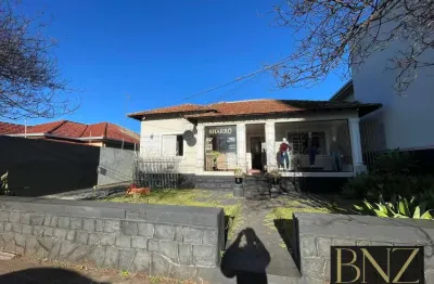 Sala comercial com 2 salas para alugar no Centro, Arapongas 