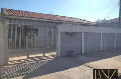 Casa com 3 quartos e garagem coberta no conjunto padre bernardes !