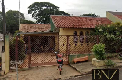 Casa com 4 quartos à venda no Conjunto Padre Chico, Arapongas 