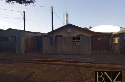Casa com 4 quartos à venda no Conjunto Palmares, Arapongas 
