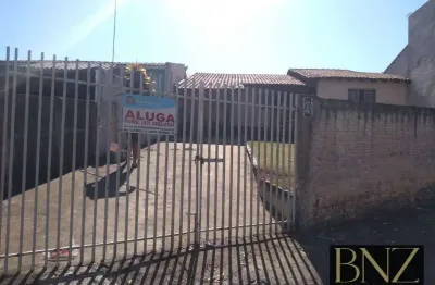 Casa com 3 quartos para alugar no Jardim Bandeirantes, Arapongas 