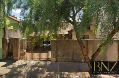 Casa com 2 quartos à venda no Jardim do Sol, Arapongas 