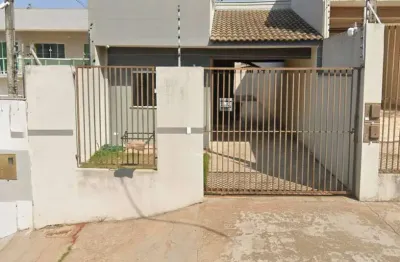 Casa com 2 quartos para alugar no Jardim Hermínio e Maria, Arapongas 