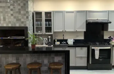 Casa à Venda com Área Gourmet no Jardim Paraná – Arapongas/PR