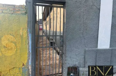 Casa com 1 quarto para alugar no Centro, Arapongas 