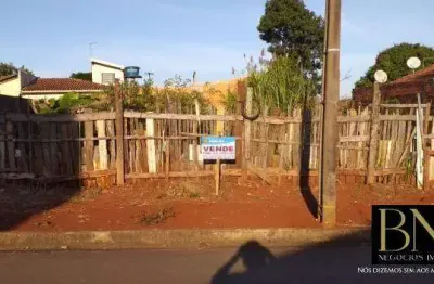 Terreno à venda no Conjunto Padre Chico, Arapongas 