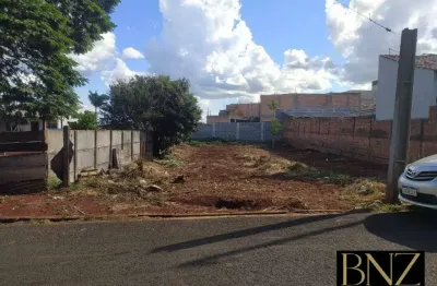Terreno à venda no Jardim Alvorada, Arapongas 