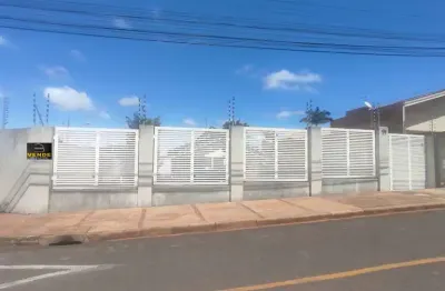 Casa com 3 quartos à venda no Jardim Alvorada, Arapongas 