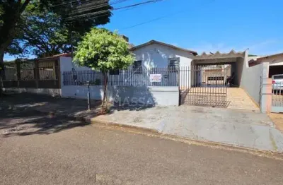 Casa com 3 quartos à venda na Rua Curió, 383, Conjunto Habitacional Sanenge, Maringá