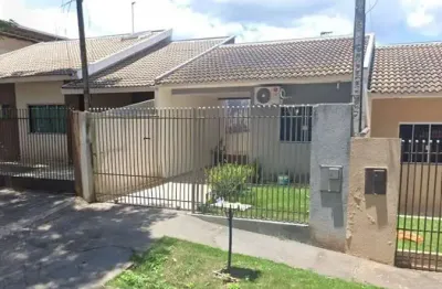 Casa com 2 quartos à venda na Rua Pioneiro Euclides Cordeiro da Silva, 1170, Conjunto Habitacional Requião, Maringá