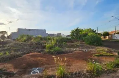 Venda - terreno de esquina no residencial arezzo em maringá