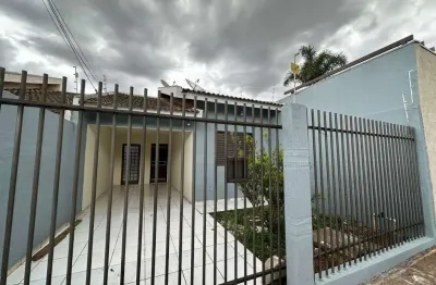 Casa com 3 quartos para alugar na Rua Herculano Ribeiro de Paiva, 245, Jardim Paris, Maringá