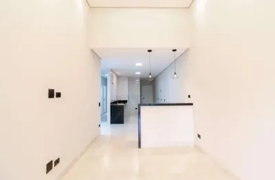 Casa à venda Jd. Três Lagoas, Maringá, 3 quartos, sendo 1 suíte.