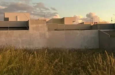 Terreno à venda na Rua Pioneiro Jones Sales Pontes, s/n, Jardim Munique, Maringá por R$ 232.192