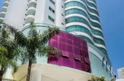 Apartamento de luxo à venda em Balneário Camboriú: 3 suítes, 3 vagas, lazer completo e vista privilegiada no La Madeson  seu novo estilo de vida!