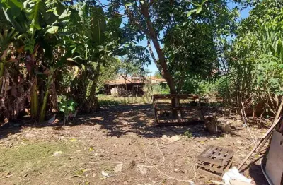 Terreno à venda na Cidade Jardim Itatiaia, Itatiaia 