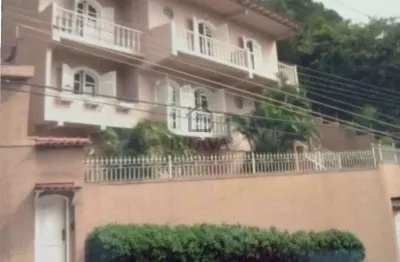 Casa com 3 quartos, Monte Cristo, Barra Mansa - R$ 1.37 mi, Cod: 164