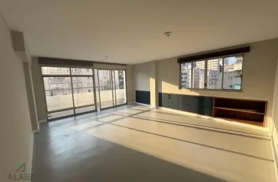 Apartamento com 3 quartos para alugar na Rua Manuel da Nóbrega, 533, Paraíso, São Paulo por R$ 7.500