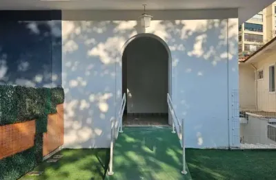 Casa comercial à venda na Rua Booker Pittman, 179, Chácara Santo Antônio, São Paulo por R$ 1.960.000