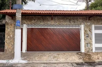 Casa com 4 quartos à venda na Rua José Maria de Almeida, 68, Vila Arriete, São Paulo por R$ 1.195.000