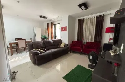 Apartamento com 3 quartos à venda na Avenida Interlagos, 1585, Interlagos, São Paulo por R$ 650.000