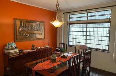 Casa com 3 quartos à venda na Rua Adriano Ribeiro de Souza, 102, Chácara Santo Antônio, São Paulo por R$ 1.100.000
