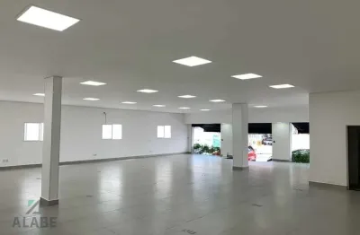 Barracão / Galpão / Depósito à venda na Avenida Carlos Klein, 47, Socorro, São Paulo por R$ 4.200.000