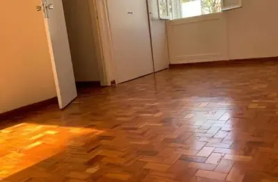 Casa com 2 quartos à venda na Rua Doutor Silvino Canuto Abreu, 120, Vila Congonhas, São Paulo por R$ 952.300