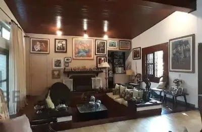 Casa com 4 quartos à venda na Rua Doutor Gentil Leite Martins, 800, Jardim Prudência, São Paulo por R$ 3.300.000