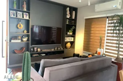 Casa com 3 quartos à venda na Rua Iraúna, 1032, Indianópolis, São Paulo por R$ 3.500.000