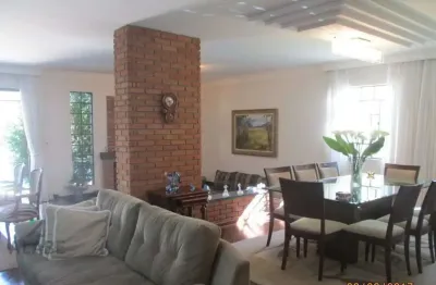 Casa com 4 quartos à venda na Rua Álvaro Rodrigues, 956, Brooklin, São Paulo por R$ 3.500.000